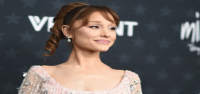 La filantropía de las celebridades está evolucionando: la fundación de Ariana Grande muestra cómo
