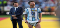 Messi regresa a Argentina para descansar tras la derrota en la final del Mundial contra España.