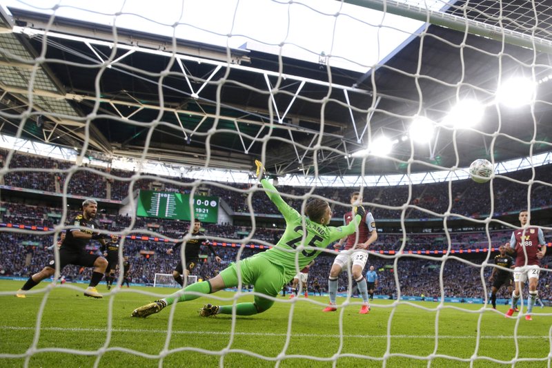 A 3 meses de la Euro, UEFA busca evitar p&aacute;nico por virus