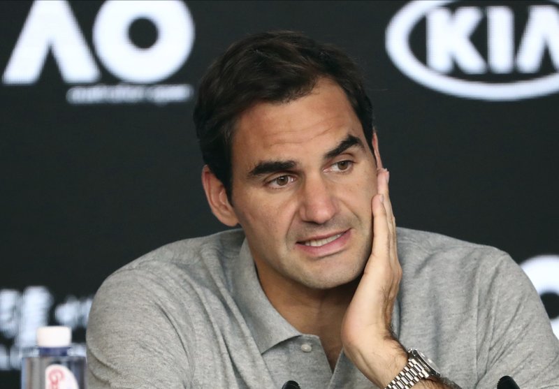 Federer, baja lo que resta de 2020 por recaída en su lesión