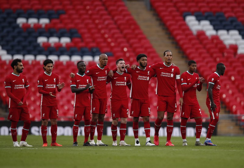 Ligas europeas emprenden una incierta temporada