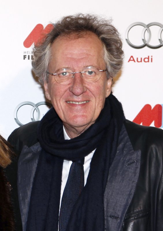 Corte falla a favor de Geoffrey Rush en caso por difamación