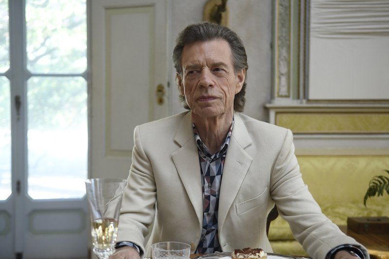 Mick Jagger regresa a la actuaci&oacute;n con un personaje seductor