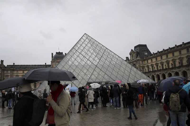 Reabre el Louvre con medidas de protecci&oacute;n