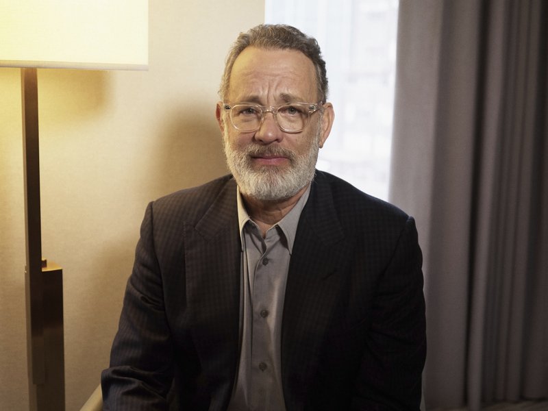 Tom Hanks charla sobre COVID-19 y mentalidad de guerra