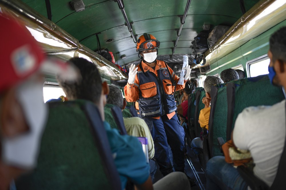 Argentina, Honduras y Perú cierran fronteras por coronavirus