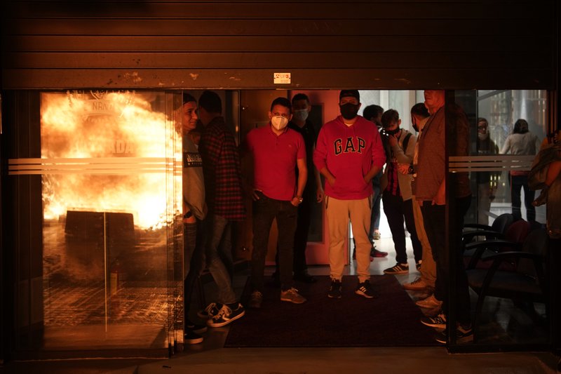 Cataluña votará a su nuevo líder regional el 14 de febrero