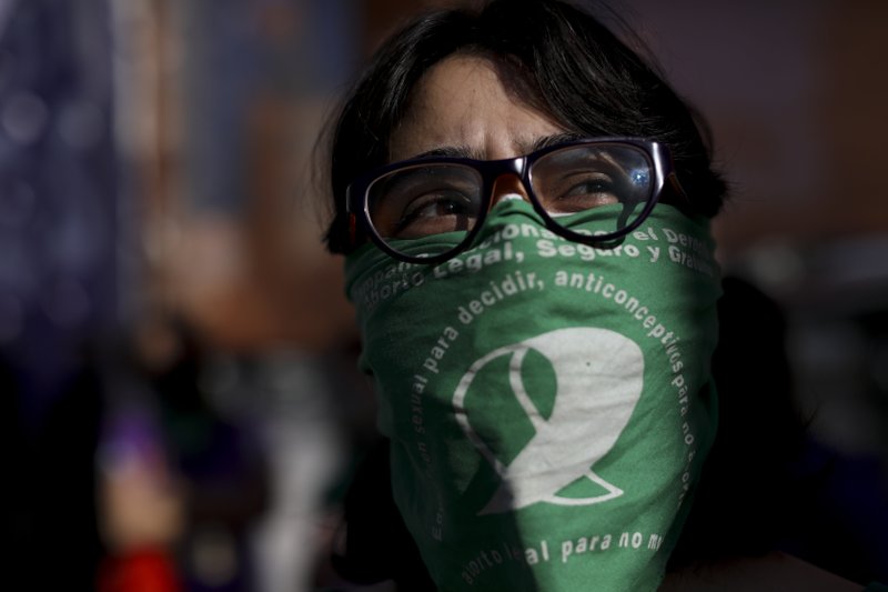 Pandemia no frena reclamo por aborto legal en Argentina